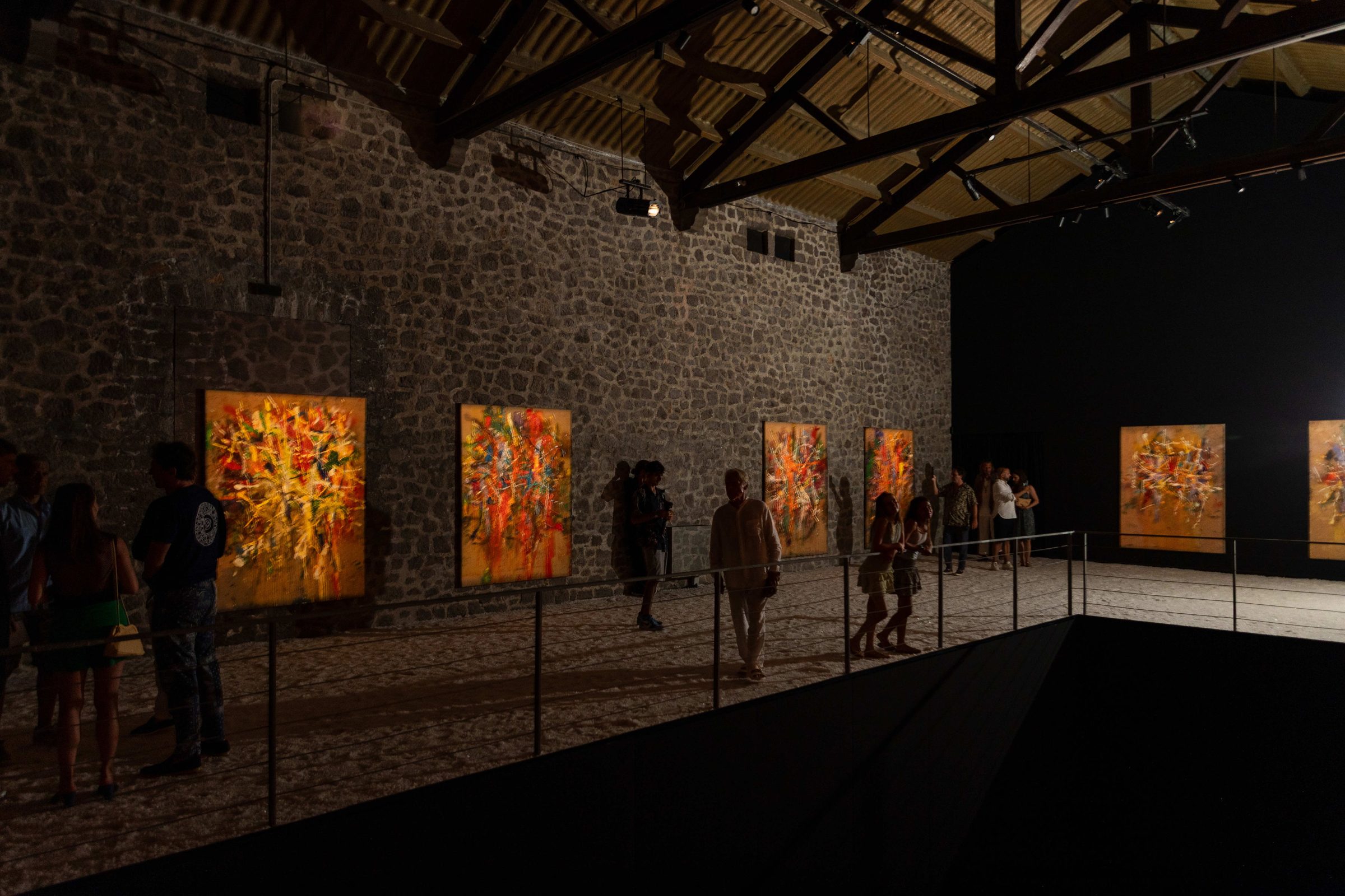 Installation view of La Noche de Día, 2025